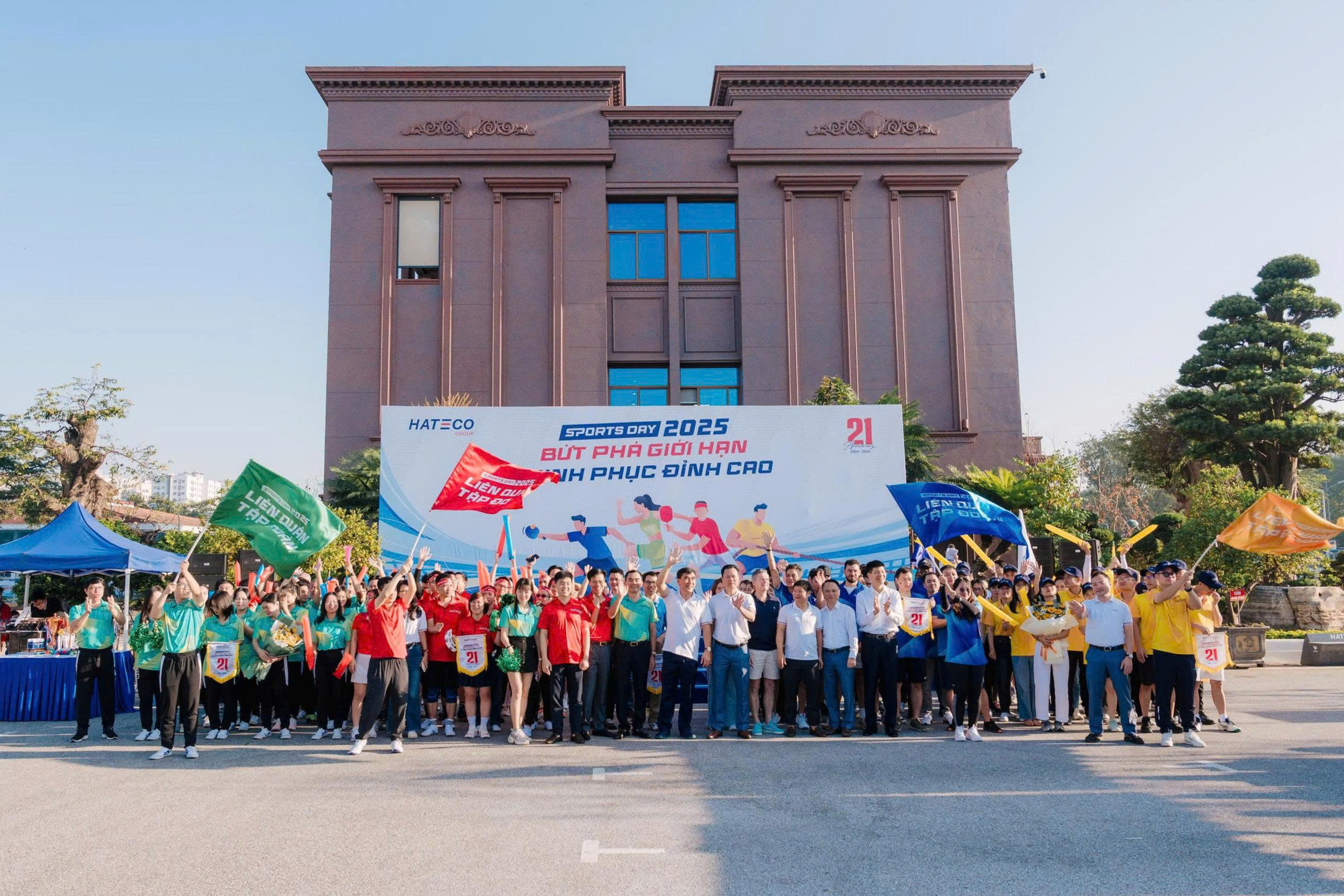 HATECO SPORTS DAY 2025: BỨT PHÁ GIỚI HẠN CHINH PHỤC ĐỈNH CAO