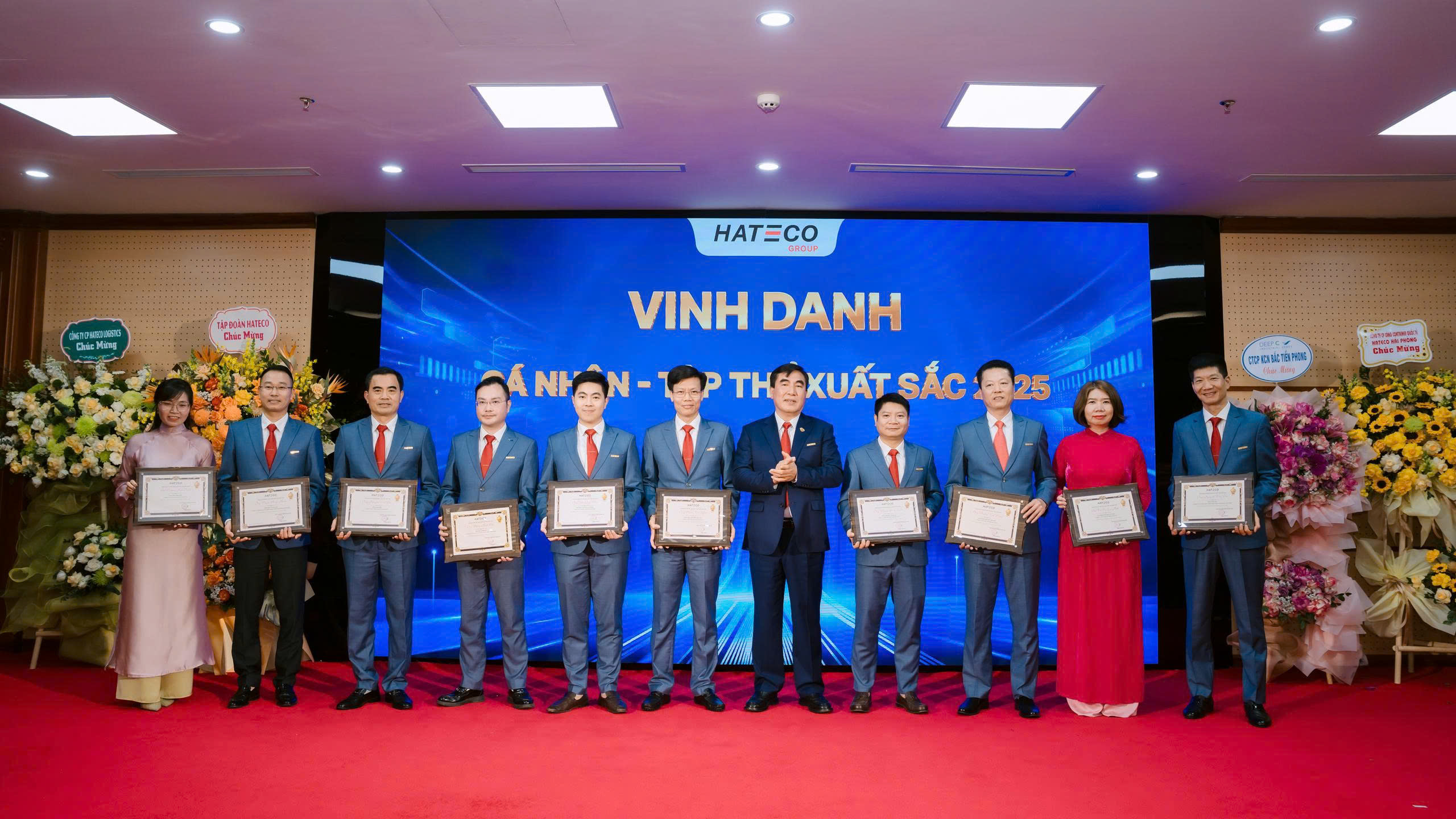 z7493567077106_b2292fec04bd2a8f8d4cc7bbfe1a66ac